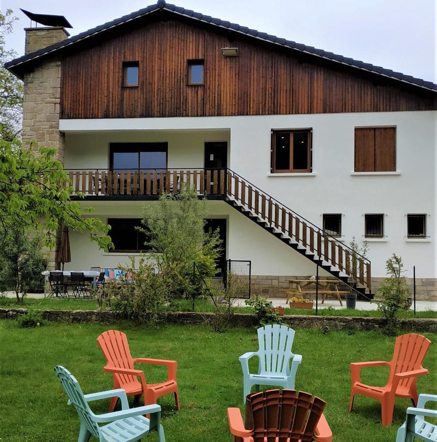 Le Jardin De Moulis, Saint Girons, Ariege, Pyrenees, Bed & Breakfast Bagian luar foto
