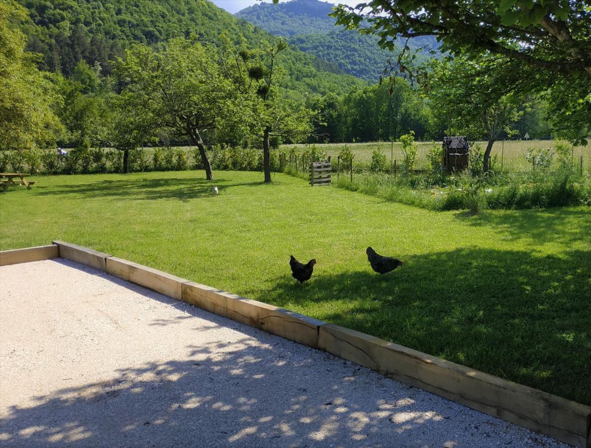 Le Jardin De Moulis, Saint Girons, Ariege, Pyrenees, Bed & Breakfast Bagian luar foto